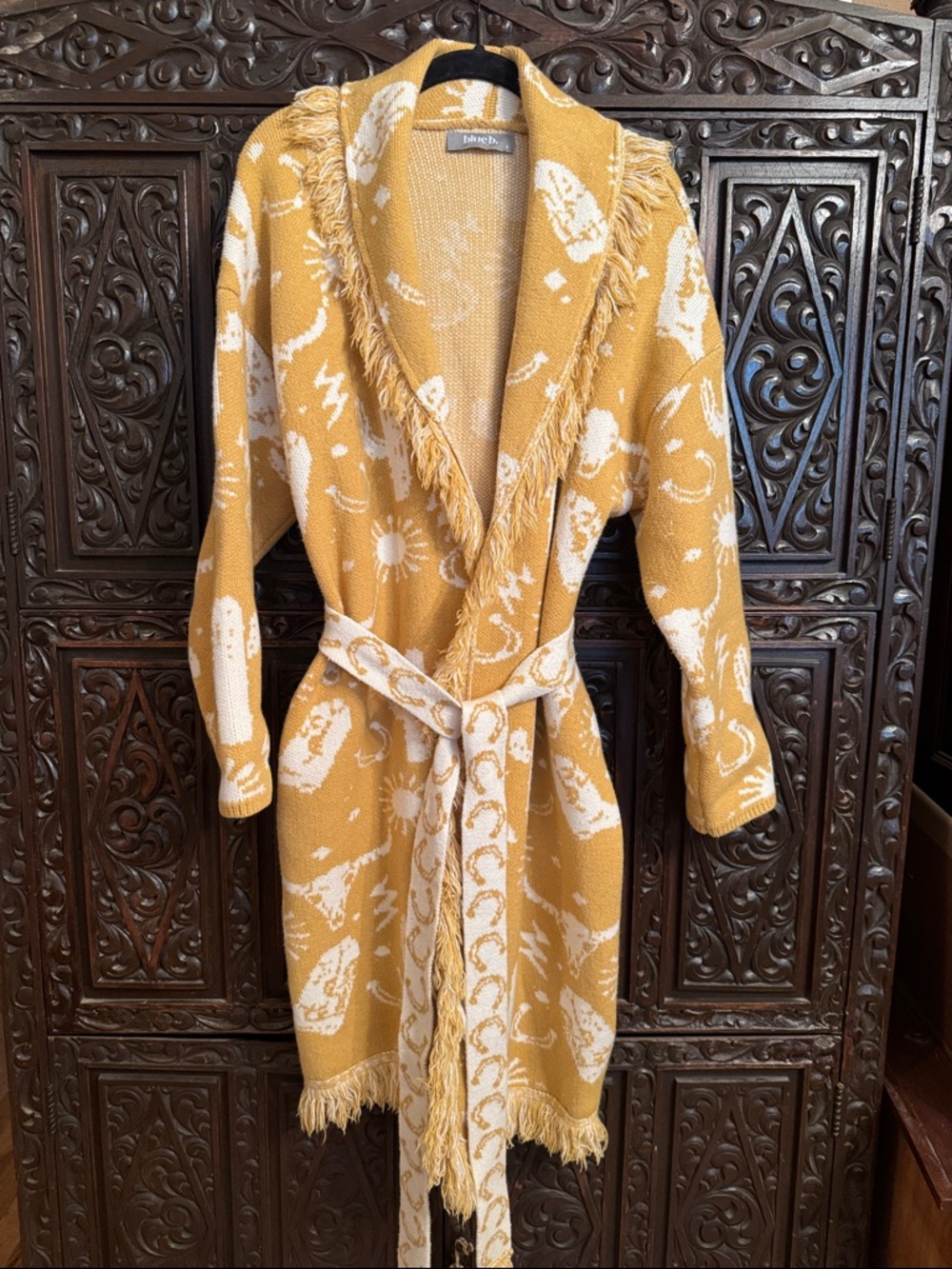 NWOT Blue B Mustard & Cream Fringe Belted Knit Cardigan